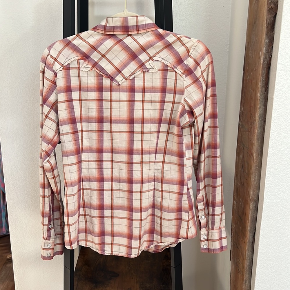 Cruel girl, western shirt - Picture 3 of 3